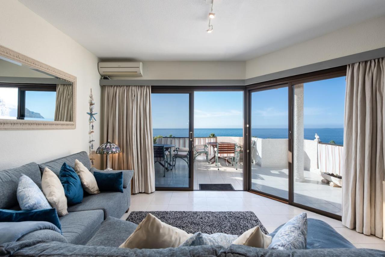 Sunset Two Bedroom Suite 푸에르토 데 산티아고 외부 사진