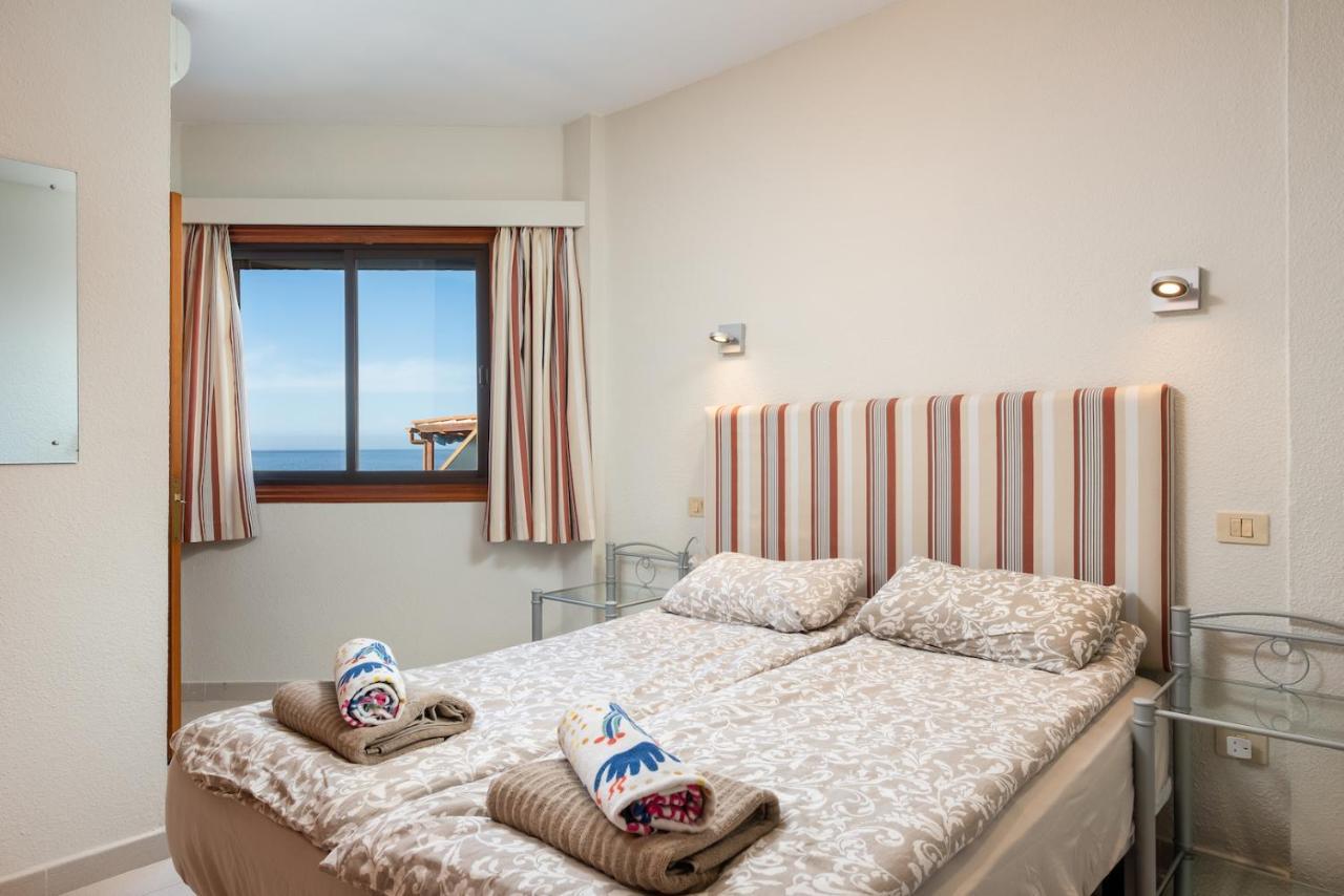 Sunset Two Bedroom Suite 푸에르토 데 산티아고 외부 사진