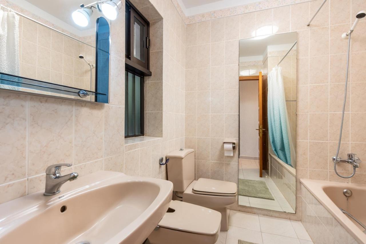 Sunset Two Bedroom Suite 푸에르토 데 산티아고 외부 사진